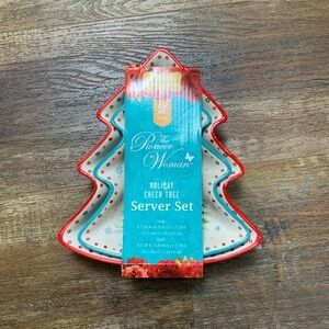 PIONEER WOMAN CHRISTMAS TREE SERVER SET HOLIDAY CHEER SET OF 2